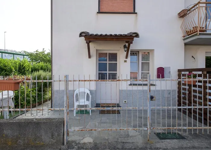 219 - Casa Pestella Casarza, 10 Minuti Di Auto Dal Mare Di Sestri Levante Apartmán